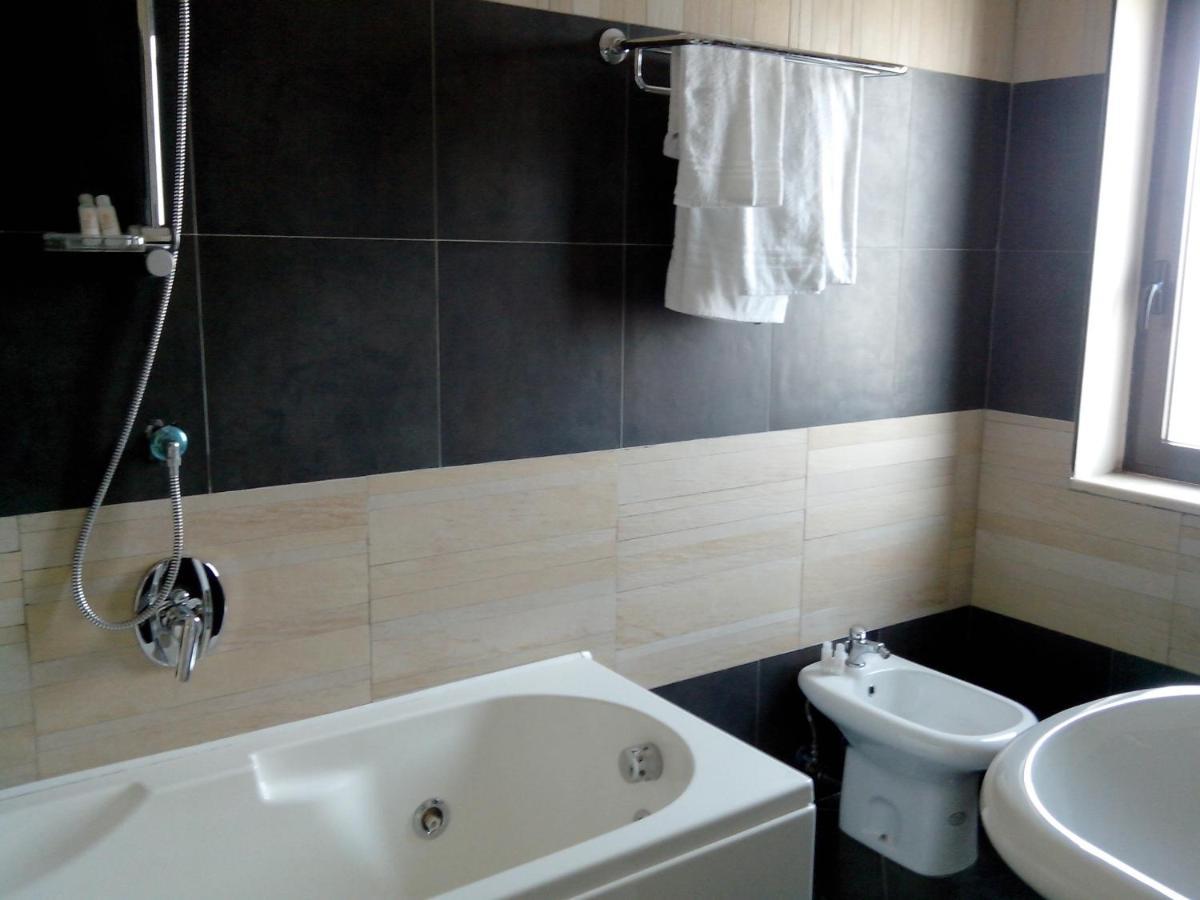 Hotel Briganti كواليانو الغرفة الصورة