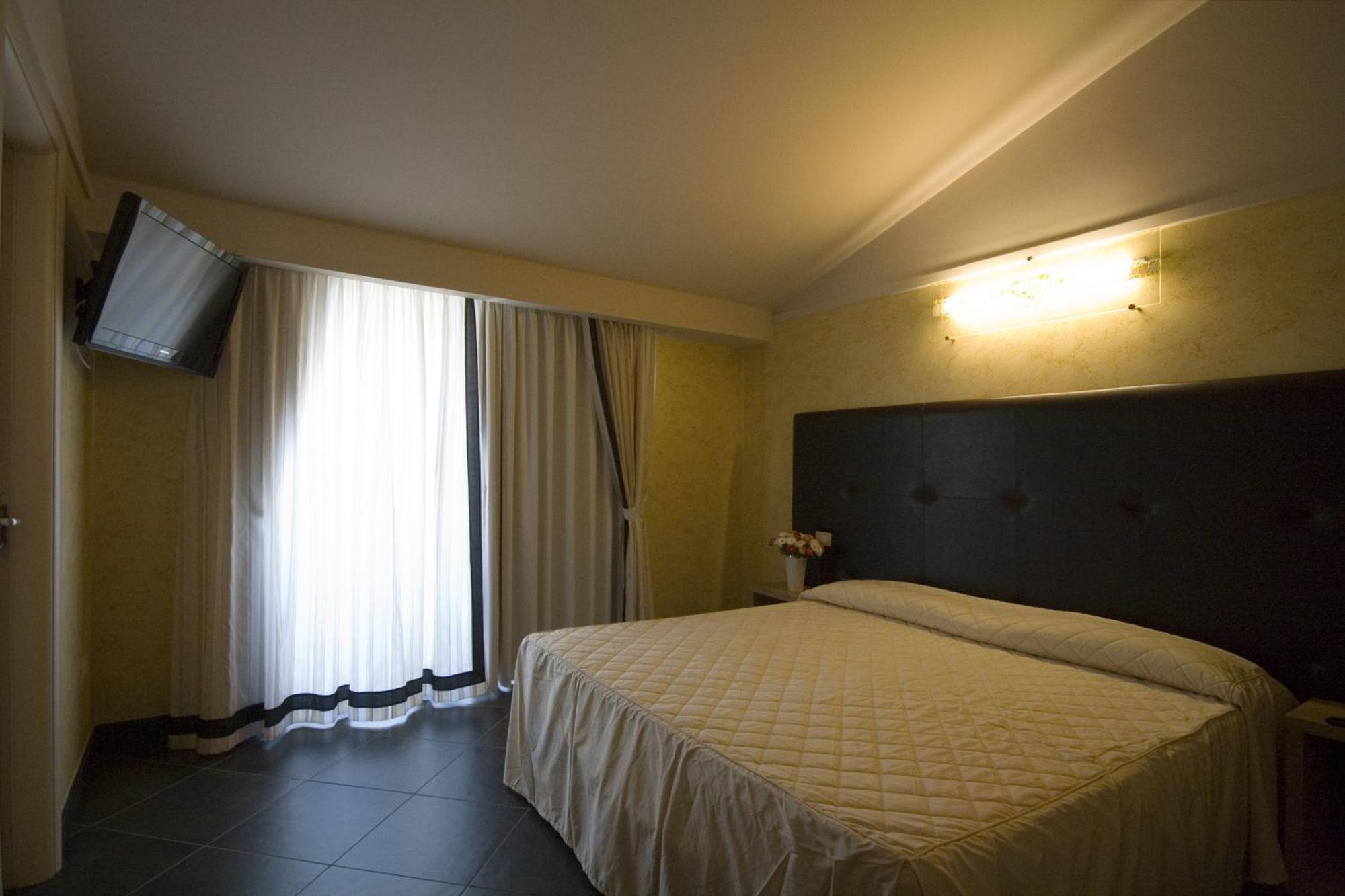 Hotel Briganti كواليانو الغرفة الصورة